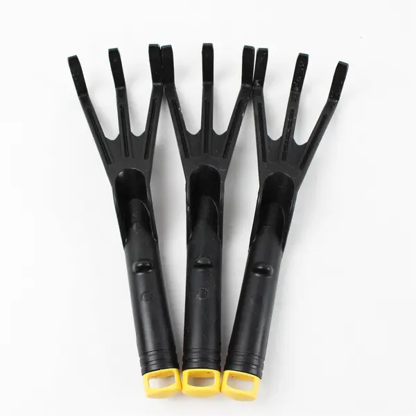 Lot of 3 Expert Gardener Plastic Cultivator Hand Rakes 11 in