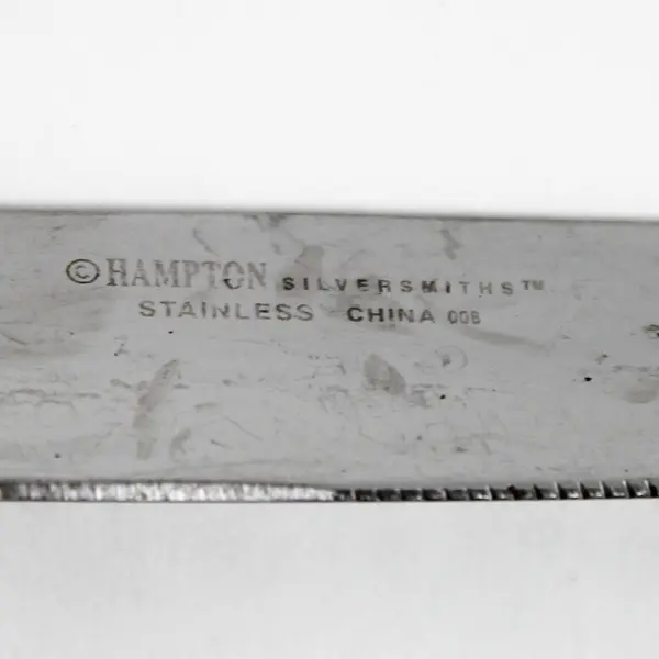 Lot of 8 Hampton Silversmiths Marguerite Pattern SS Dinner Knives 9" Good