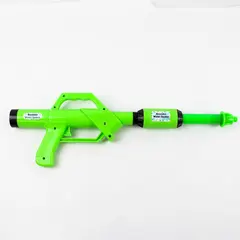 Used Bazooka Water Soaker Pump Action Green Kids Outdoor Squirt Toy