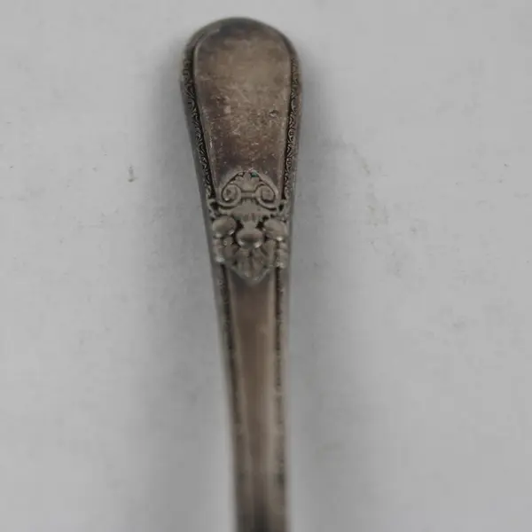 William Rogers & Sons Adoration (Silverplate) Flatware Baby Fork 4.5"