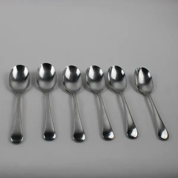 Lot of 6 Oneida Silver Chandler Glossy 18/10 SS Oval Soup Spoons 7.25" Good