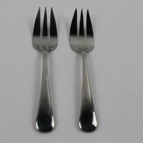 Lot of 2 Oneida Silver Chandler Glossy 18/10 SS Large Serving Forks 9.25" Rare