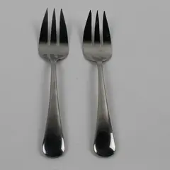 Lot of 2 Oneida Silver Chandler Glossy 18/10 SS Large Serving Forks 9.25" Rare
