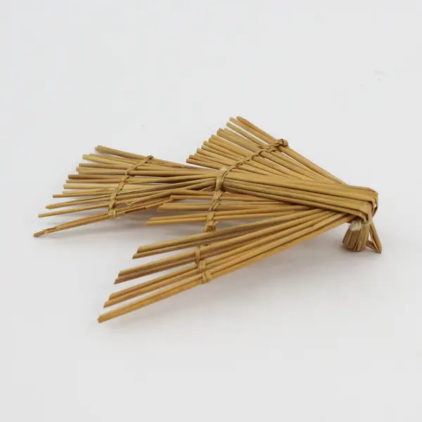 4 Handmade Straw Christmas Ornaments 2 Angels and 2 Snowflakes