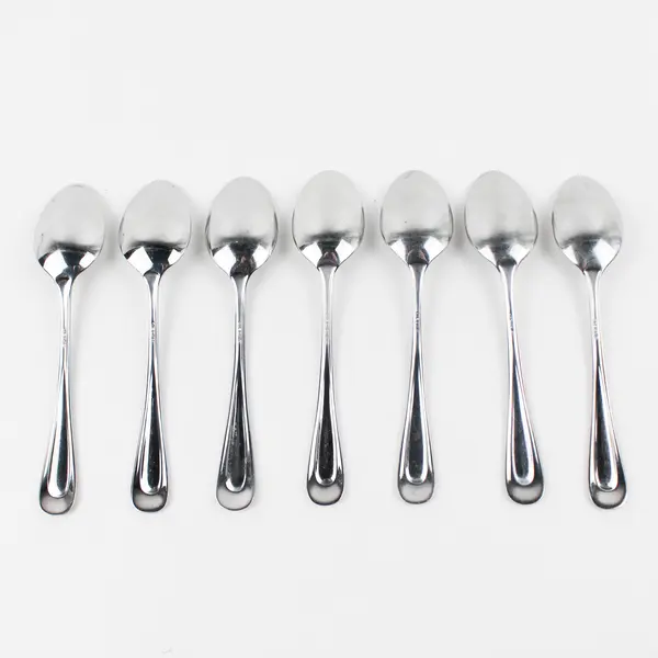 Lot of 7 Oneida Silver Satin Sand Dune Pattern Stainless Teaspoons 6.25" Good