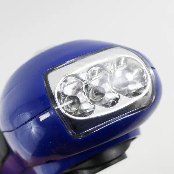 Cobalt Blue Emergency Wind Up Flashlight
