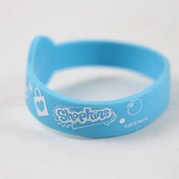 Mixed Lot of 4 Miniature Toys Action Figures Shopkins Shishi