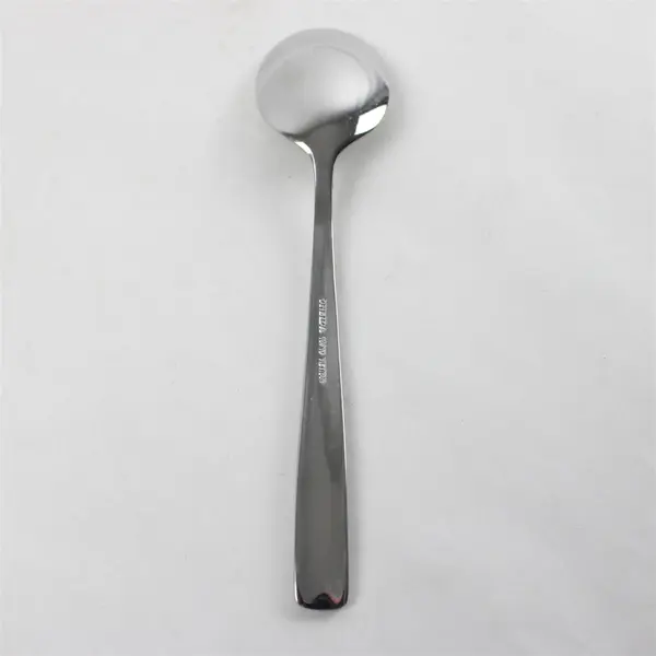Set of 4 Oneida Strauss Stainless Teaspoons - Classic Flatware