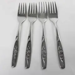 Set of 4 Oneida Twin Rose Stainless Salad Forks 6.25in 