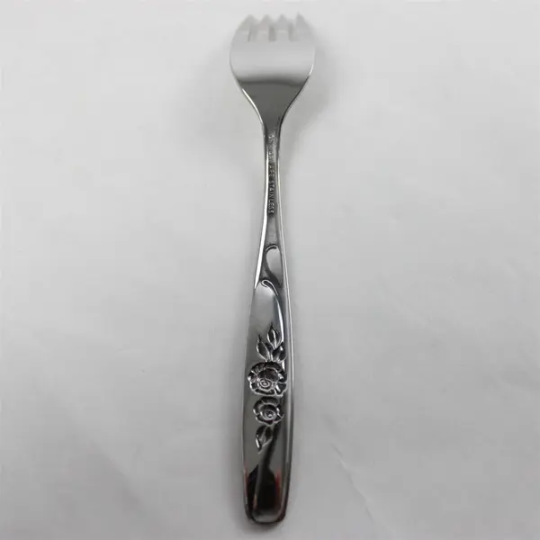 Set of 4 Oneida Twin Rose Stainless Salad Forks 6.25in 