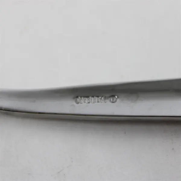 Set of 4 Oneida Twist Stainless Individual Salad Forks - 7in