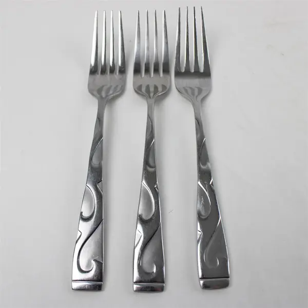 Set of 3 Oneida Tuscany Stainless Dinner Forks 7.75in Used