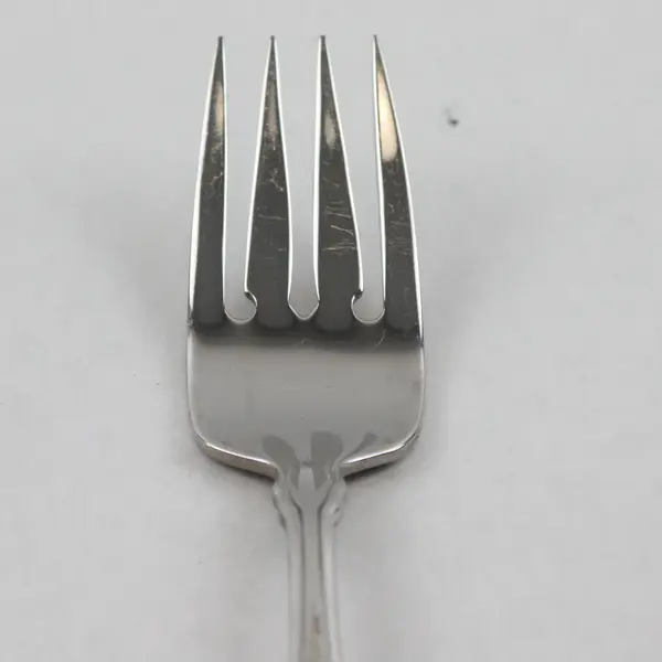 Set of 4 Oneida Valerie Stainless Salad Forks 