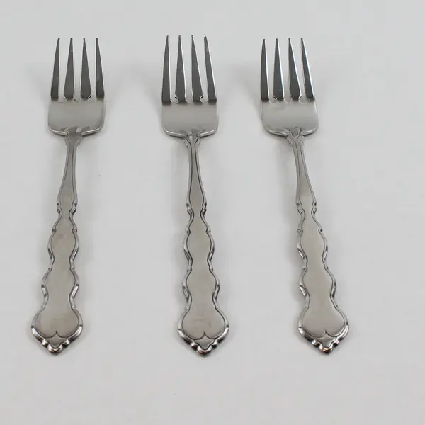 Set of 3 Oneida Valerie Stainless Salad Forks 
