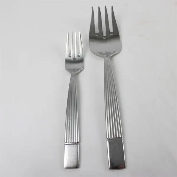 Lot of 2 Oneida Telluride Stainless Solid Serving Fork & Dinner Fork