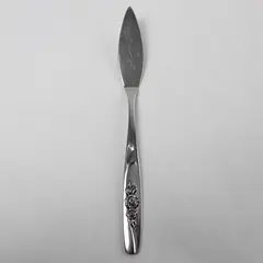 Oneida Twin Rose Stainless Flat Handle Master Butter Knife