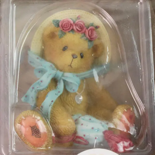 Enesco Cherished Teddies Cecilia 'You Pull My Heartstrings' Candle Tin - New