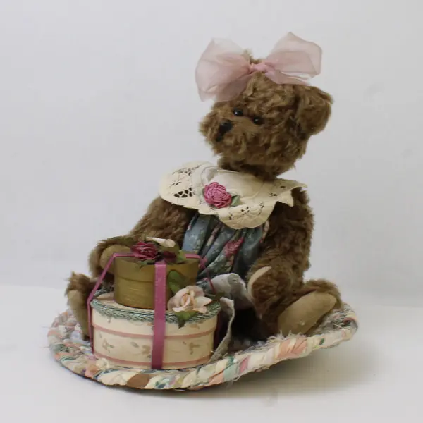New Teddy Bear Plush Sitting with Presents 8.5in Soft Stuffed Toy