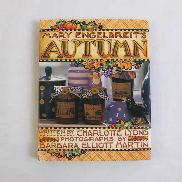 Mary Engelbreit's Autumn Craft Book 1996 Hardcover Dust Jacket Good Condition