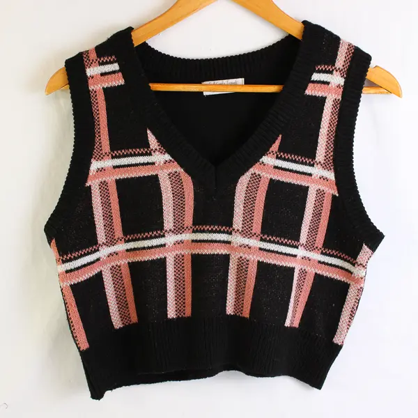 Full Circle Trends Women's L Multicolor Plaid Mini Cropped Knit Vest