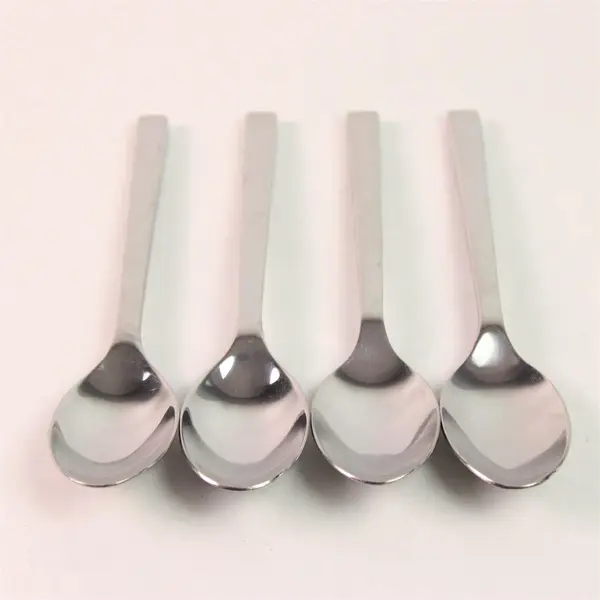 Lot of 4 Oneida Silver Chef's Table Pattern 18/0 SS Teaspoons 6.25" Good