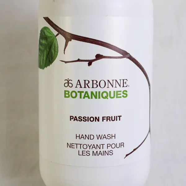 NEW Arbonne Botaniques Passion Fruit Hand Wash 8 fl oz 
