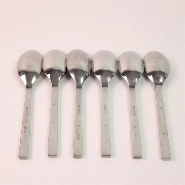 Lot of 6 Oneida Silver Chef's Table Pattern 18/0 SS Oval Soup Spoons 7" Good
