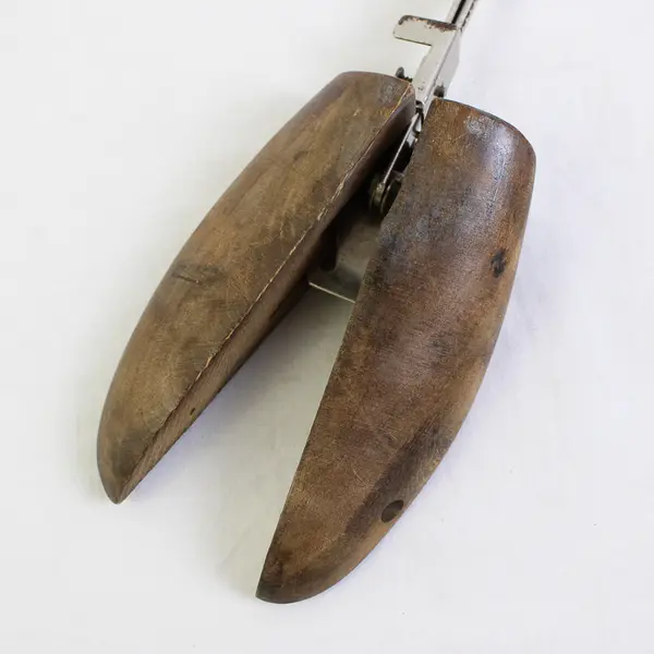Set Of 2 Unbranded Vintage Wooden And Metal Shoe Stretcher 11.5" Long