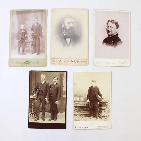 Lot Of 5 Cabinet Card Photo Portraits Nebraska Chicago Portland Oregon