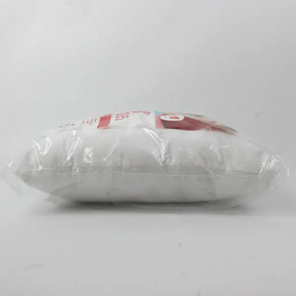 Fairfield 14x14 White Throw Pillow Insert New with Tags Sealed