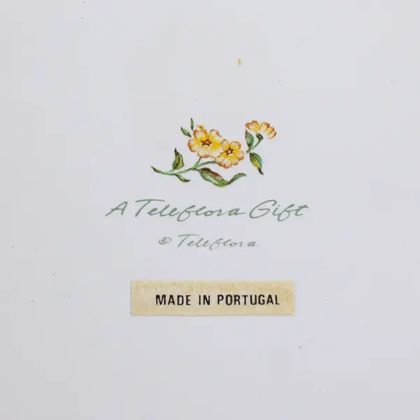 A Teleflora Flora Gift Ceramic White Woven Basket Square Decorative Vase 3.75"