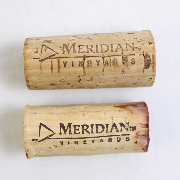 Lot of 100 Meridian Vineyards Wine Corks for DIY Crafts/Upcycle/Rustic Decor 