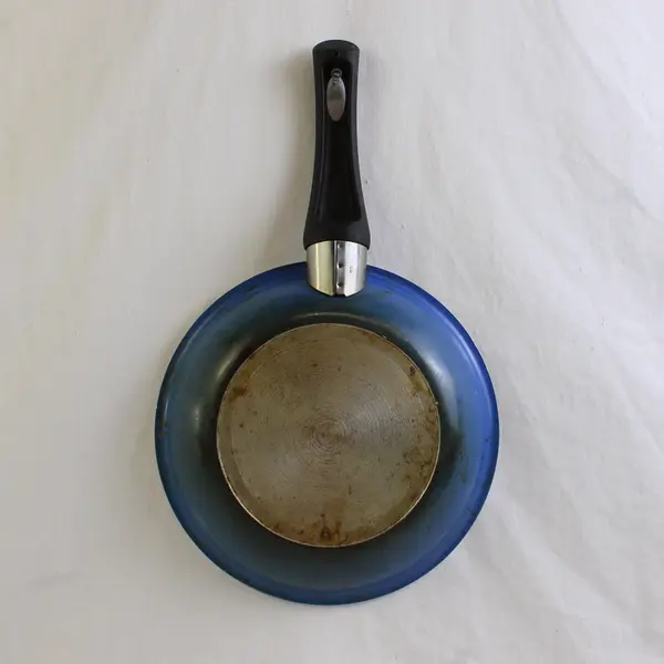 Unbranded White/Blue Small Fry Pan With Handle 14.5" Long 8.75" Wide Kitchenware