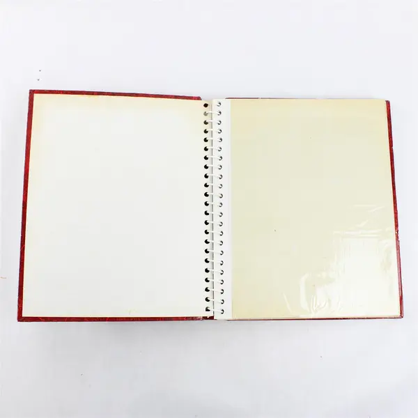 Vintage Red Spiral Bound Photo Album/Scrapbook 20 NON ADHESIVE PAGES 1960-70s