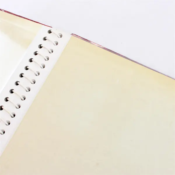 Vintage Red Spiral Bound Photo Album/Scrapbook 20 NON ADHESIVE PAGES 1960-70s