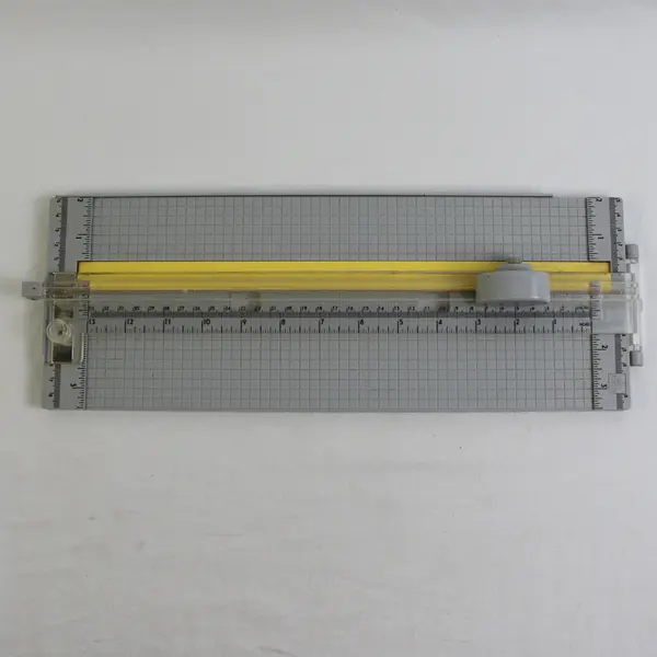 Elk Tools Cutting Tools Gray Rotary Paper Cutter/Trimmer-12" (6" x 16.5")