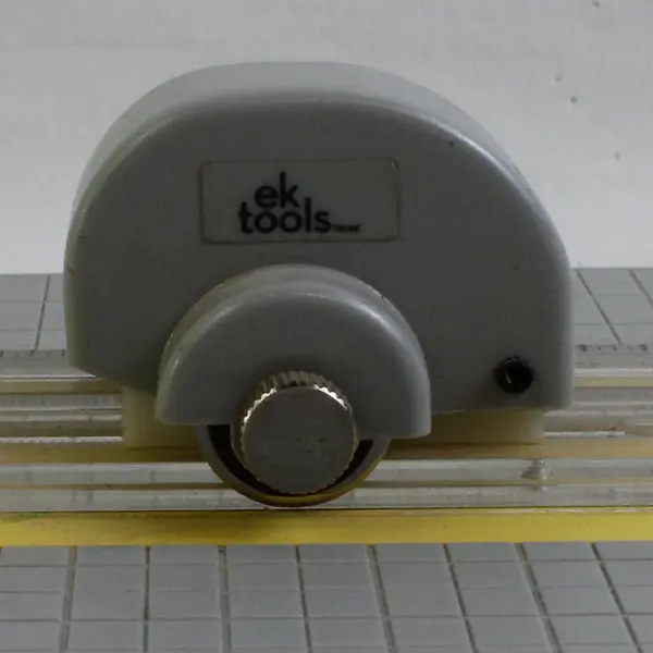 Elk Tools Cutting Tools Gray Rotary Paper Cutter/Trimmer-12" (6" x 16.5")