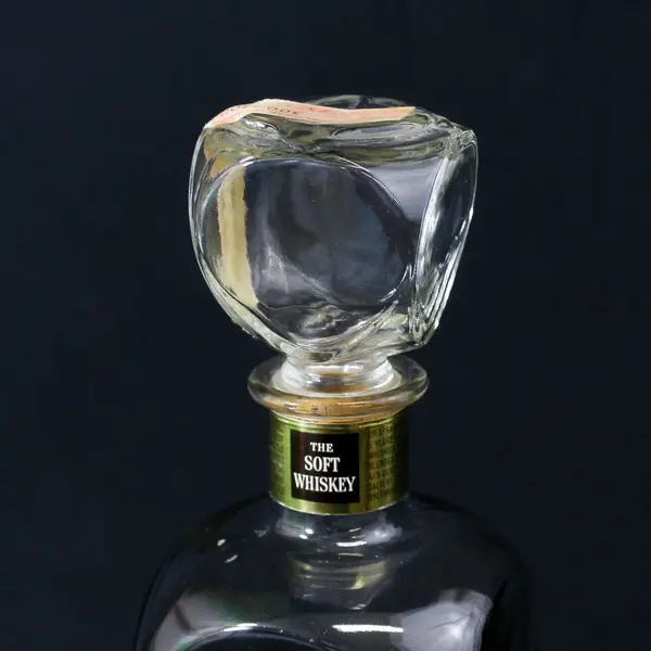 Vintage Glass Calvert Extra Whiskey Bottle With Stopper And Tax Stickers