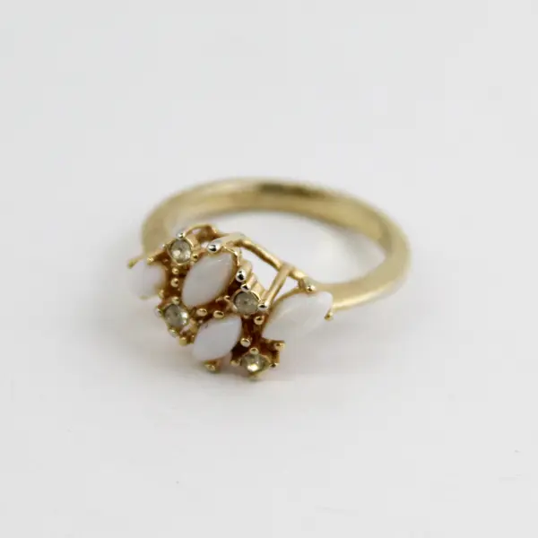 Gold Tone Opal And Rhinestone Cocktail Ring Size 6.75
