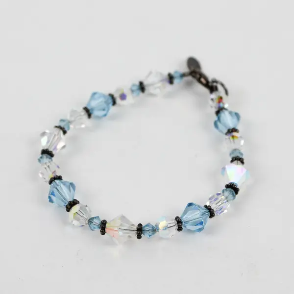 Vintage Set - Blue Faceted Crystal Beaded Bracelet with Matching Earrings