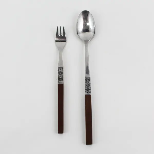 2 Unique Northland Oneida Anticipation SS Wood Handle Cocktail Fork Tea Spoon