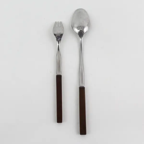 2 Unique Northland Oneida Anticipation SS Wood Handle Cocktail Fork Tea Spoon