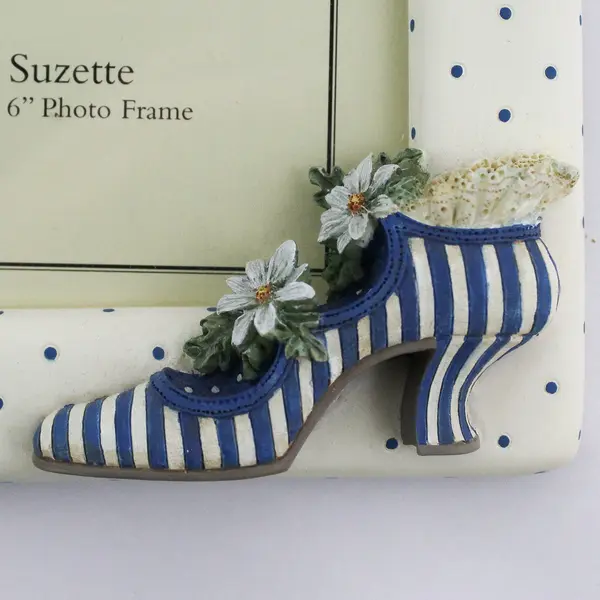 Sandy's Closet Suzette 4x6 Picture Frame Tabletop Photo Frame New