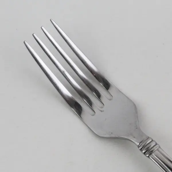 Oneida Silver Butler Pattern Stainless Dinner Fork 8" Good Condition