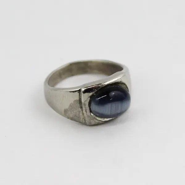 Silver Tone Blue Hawk Eye or Cat's Eye Ring Size 7.75