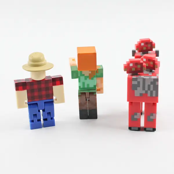 Lot of 3 Minecraft Figures Action Figures Movable Parts