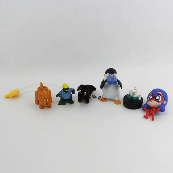 Lot of 6 Used Action Figures - Pre-Owned Collectible