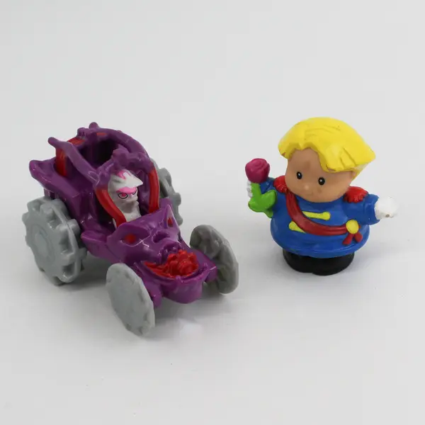 Lot of 6 Used Action Figures - Pre-Owned Collectible