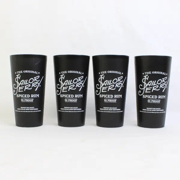 Lot Of 4 Eco Festes Matching Black W/ White Ship Plastic Drinking Cups 5.5"