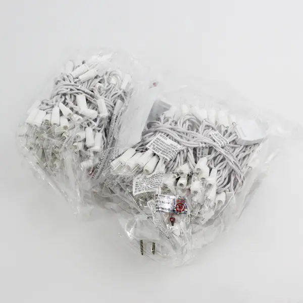 Holiday Time 300 Count 22' Christmas LIGHTS Clear Icicle String Light